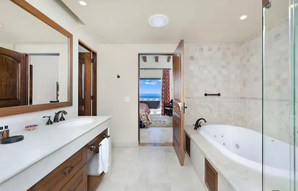 Appartement Serene Shores Elegant 3Br Escape With Golf Cart Cabo San Lucas